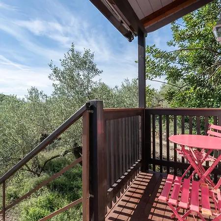 Casa Arbol بيت للعطل Camarles