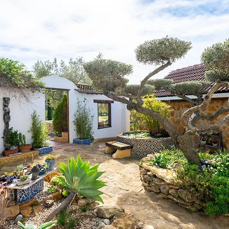 Casa Arbol بيت للعطل